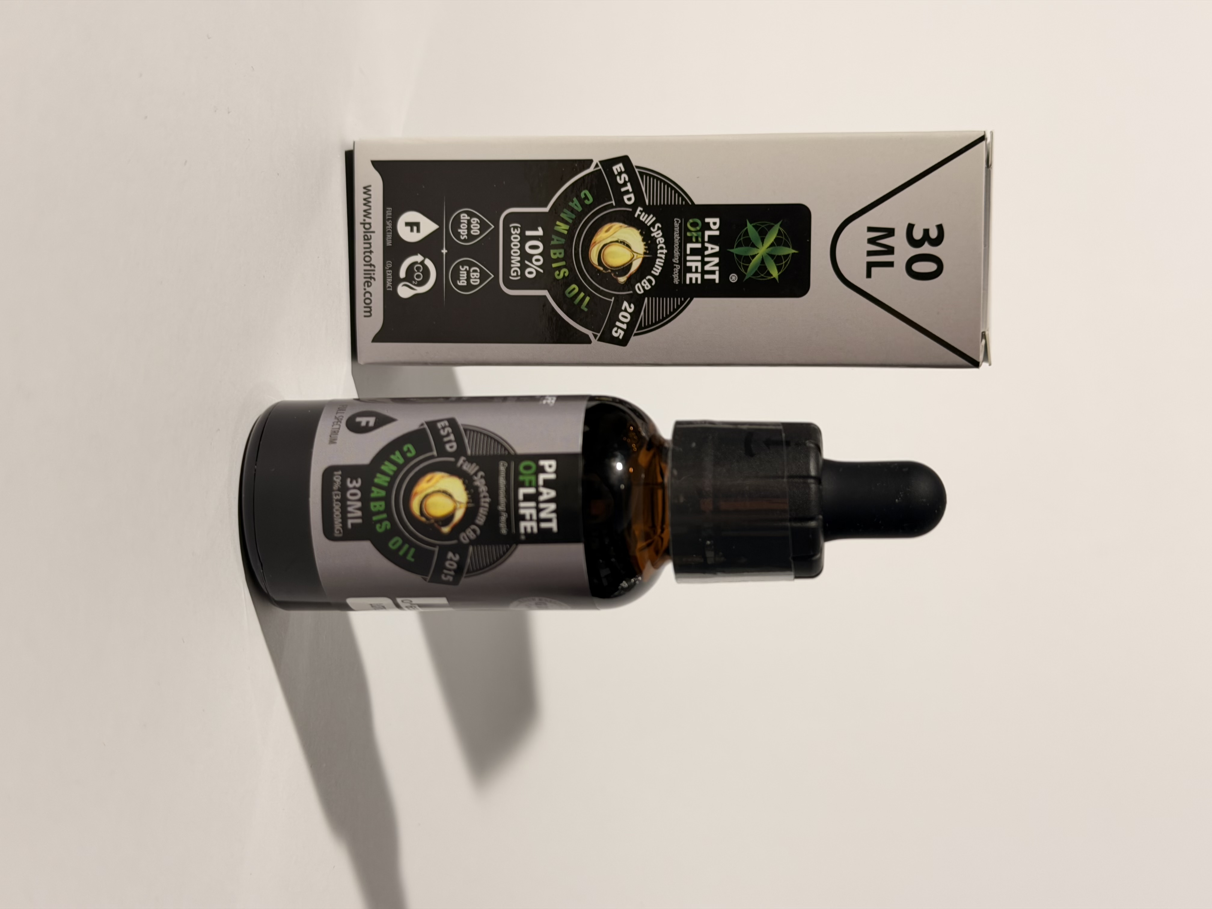PLANT OF LIFE CBD Cannabis Oil 10% Full Spectrum – MCT Coconut Oil 30 ml